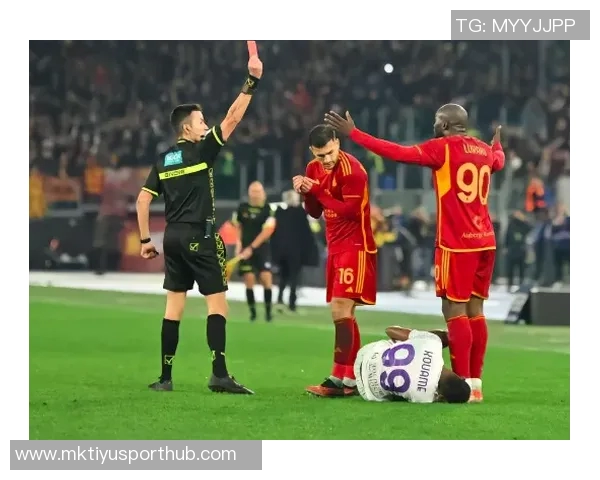 罗马客场挑战佛罗伦萨首发阵容公布齐米卡斯与克里斯坦特领衔出战 罗马客场挑战佛罗伦萨首发阵容公布齐米卡斯与克里斯坦特领衔出战