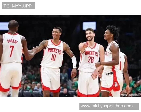 乌度卡称赞小贾表现出色关键时刻命中三分助力球队逆转胜利 乌度卡称赞小贾表现出色关键时刻命中三分助力球队逆转胜利