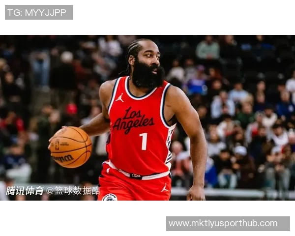 卢指导强调小卡哈登进攻天赋出众防守表现才是球队远行关键 卢指导强调小卡哈登进攻天赋出众防守表现才是球队远行关键